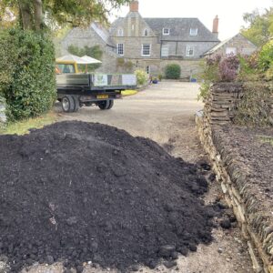 Compost 2 for £90! - Image 5